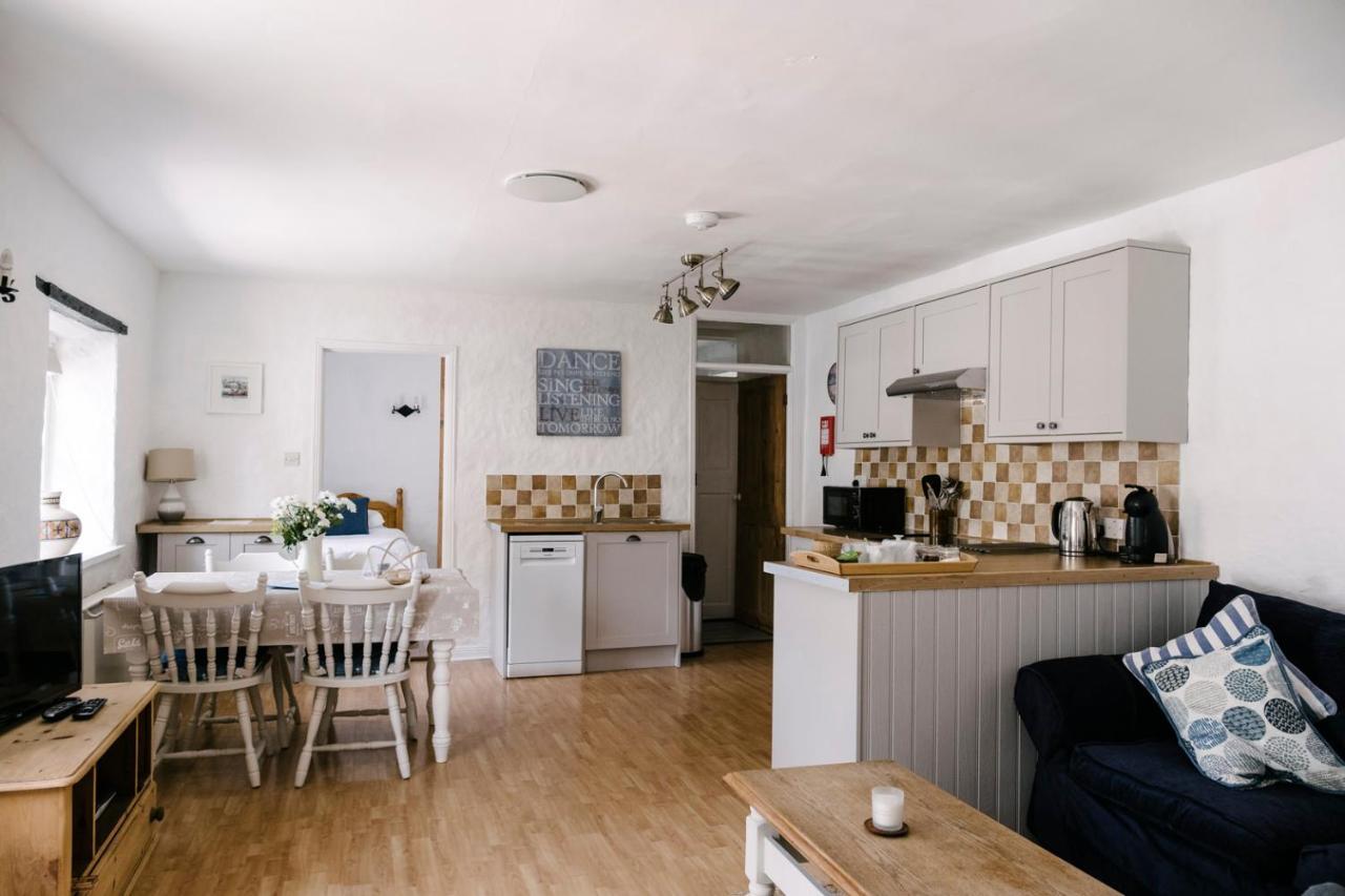 Finest Retreats - Swallow Cottage Сейнт Остел Екстериор снимка